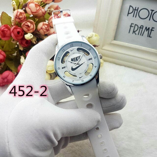 Fashion Luxury Quartz Watch