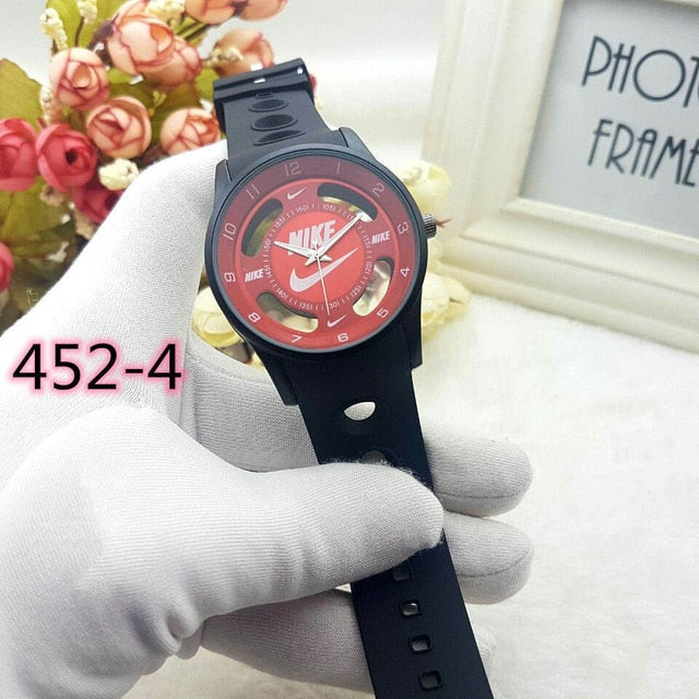 Fashion Luxury Quartz Watch